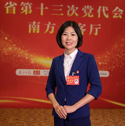 汕尾市林偉華中學教師李麗雪代表：在鄉(xiāng)村播撒藝術(shù)與美的種子
