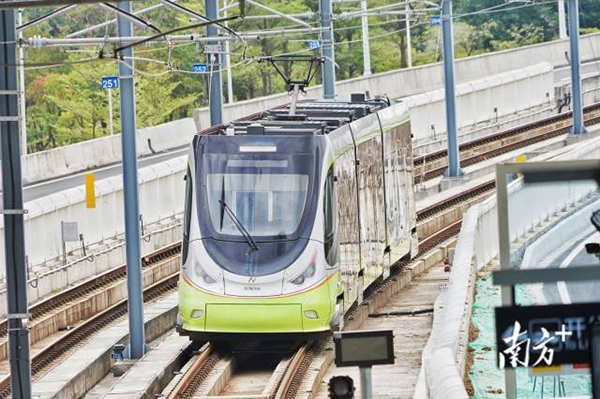 有軌電車(chē).jpg